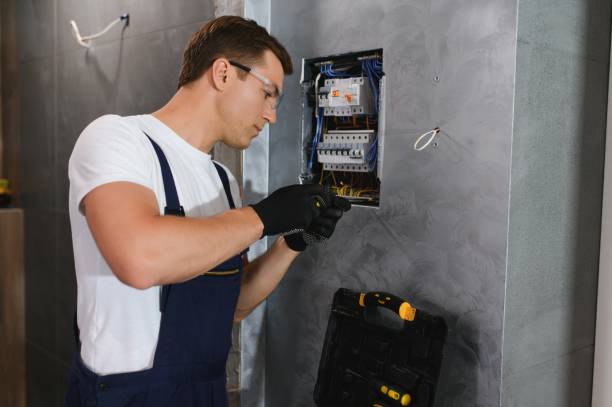 Best Circuit Breaker Repair  in New Kingman Butler, AZ